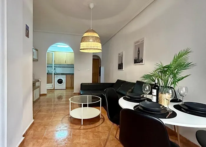 Playa Del Cura شقة تورّيفيِخا